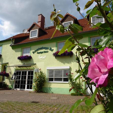 Land-Gut-Hotel Schenkenberger Hof Delitzsch Exteriör bild