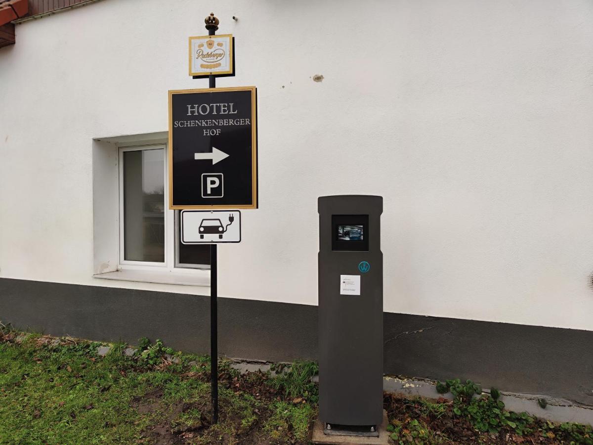 Land-Gut-Hotel Schenkenberger Hof Delitzsch Exteriör bild