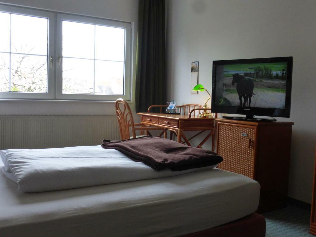 Land-Gut-Hotel Schenkenberger Hof Delitzsch Exteriör bild
